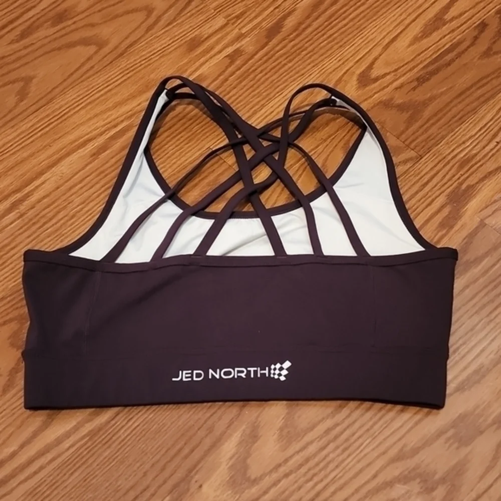 Jed north sports bra lg NWOT‎